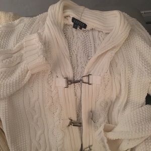 Sweater./ cotton/ polyester/ Still avaible