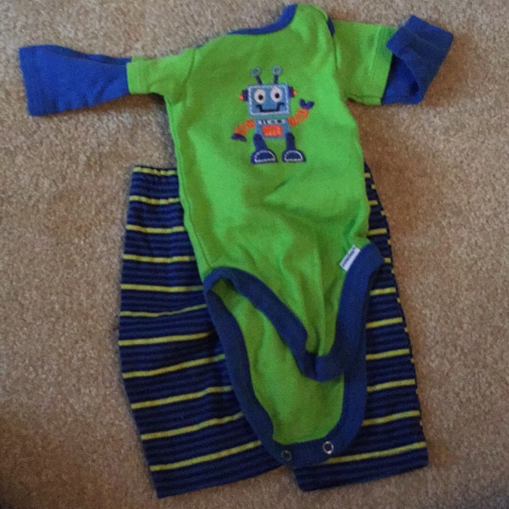 Two piece boys set