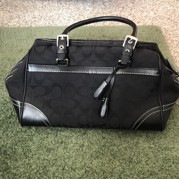 Cleaning out the clutter!! Open 2 best offer - Picture 1 of 3