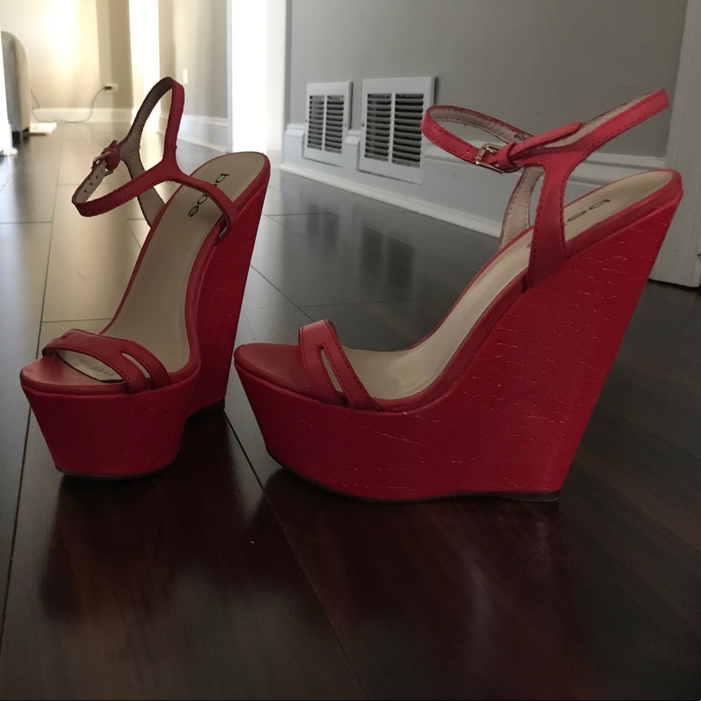 PINK WEDGES!! 💄💄