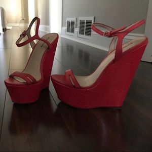 PINK WEDGES!! 💄💄