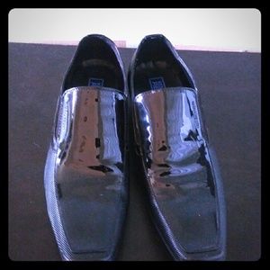 Kenneth Cole Patent Leather Slip on's.