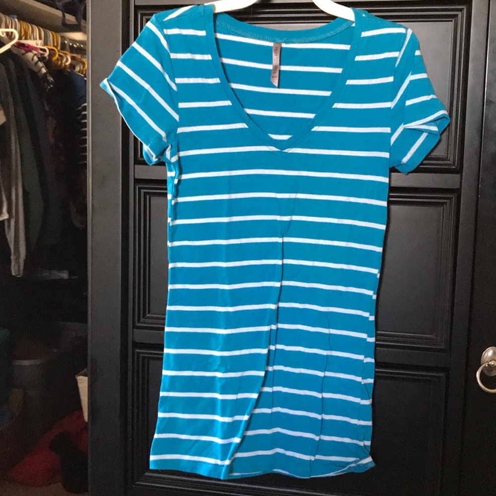 blue striped vneck