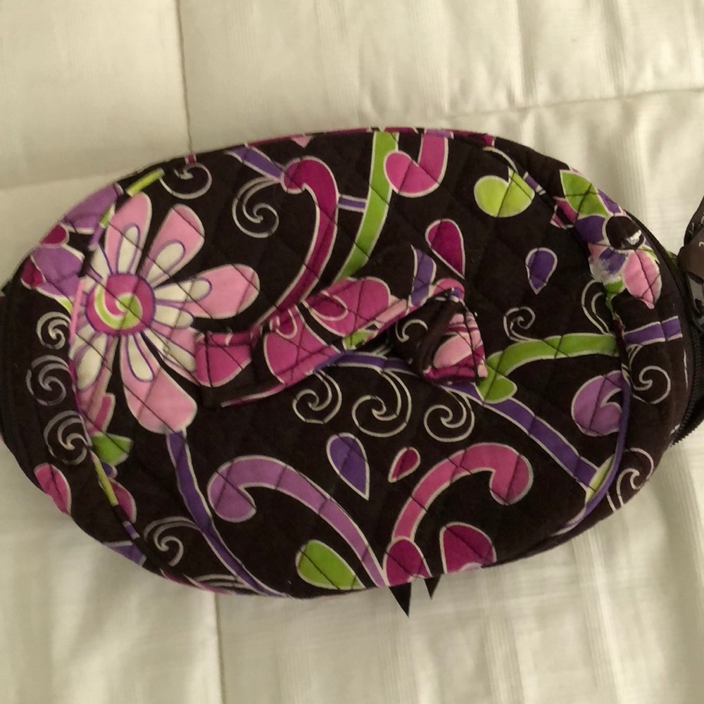 VERA BRADLEY MAKEUP POUCH