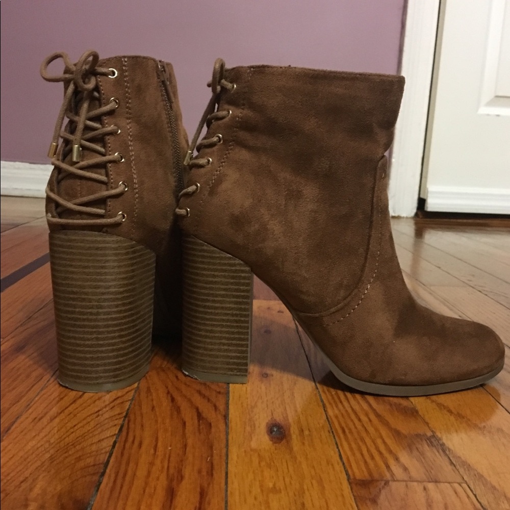 High heel ankle booties