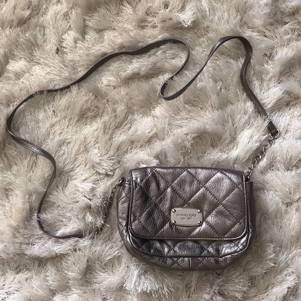 Micheal Kors cross body