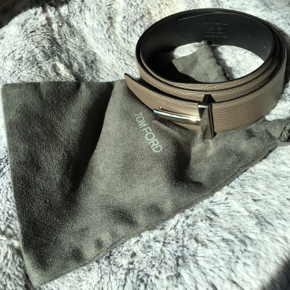 TOM FORD T-Buckle Reversible Leather Belt Size 38