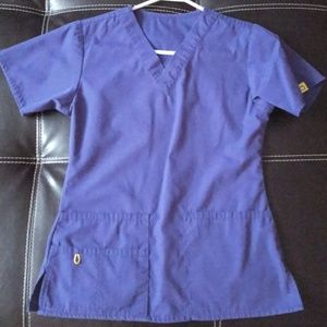Scrub top