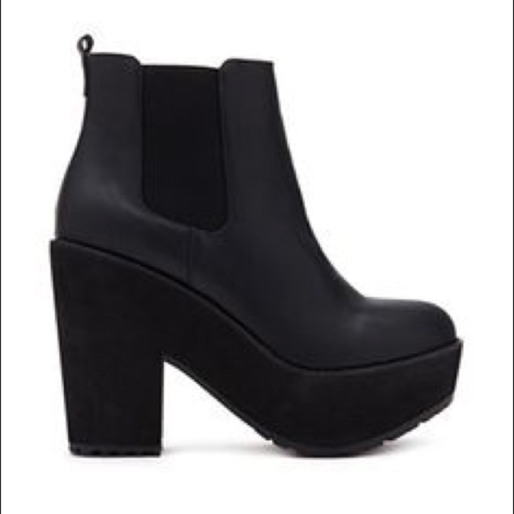 Forever 21 Platform boots