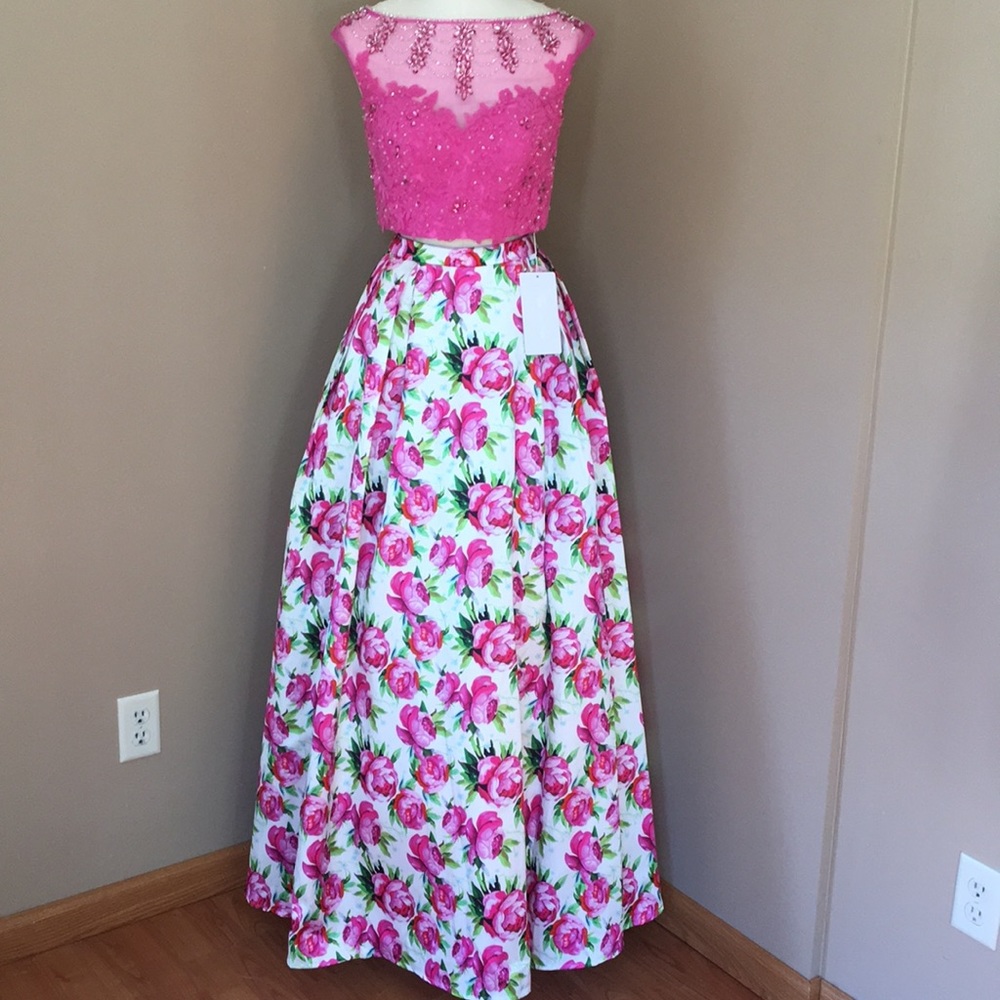 Dress / 2 pieces