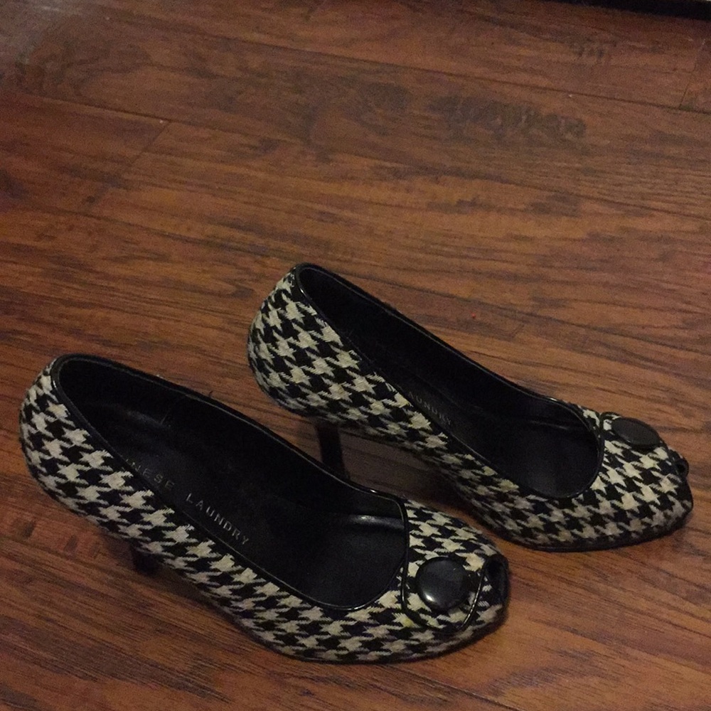 Heels - Picture 4 of 5