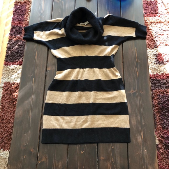 LOFT Dresses & Skirts - LOFT cowl neck sweater dress