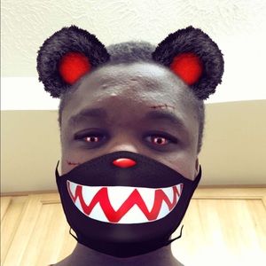 Meet your Posher, Tavius