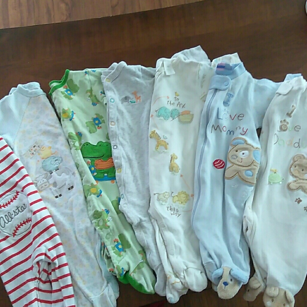 Boy sleeper bundle! 3-6 month *CUTE* Carter's.