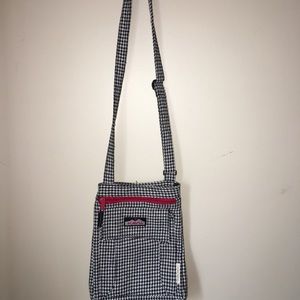 Houndstooth Kavu