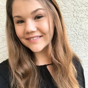 Meet your Posher, Annaliese