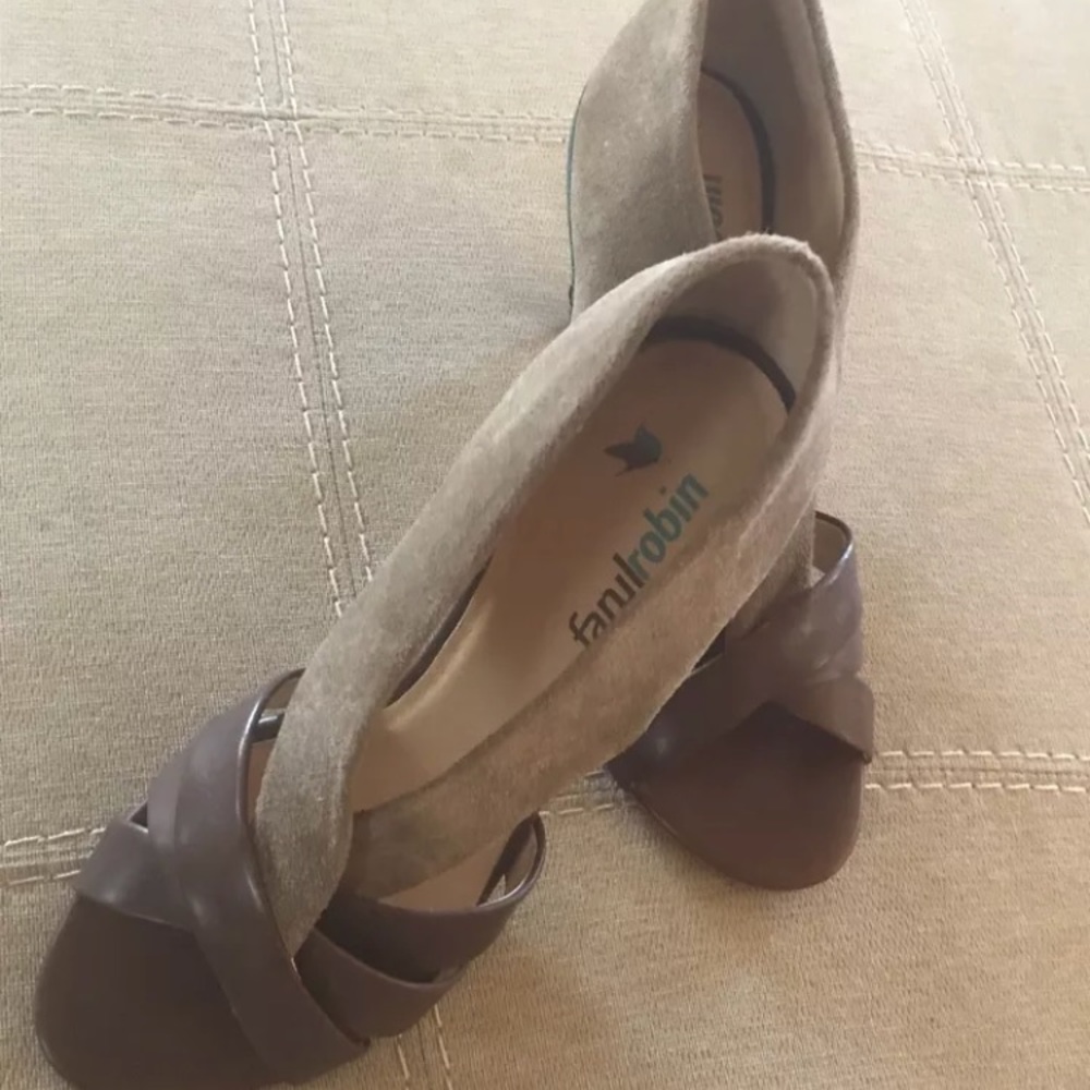 Women Brown Leather/Suede shoes