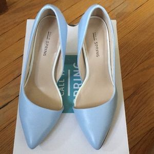 Color block heels, brand new, size US 6