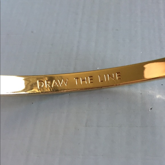 ♠️kate spade Draw the Line Black & Gold Bangle♠️ - Picture 2 of 6