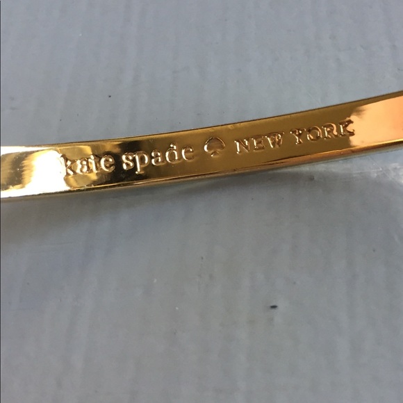 ♠️kate spade Draw the Line Black & Gold Bangle♠️ - Picture 6 of 6