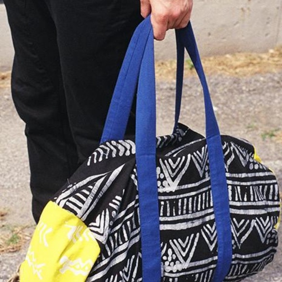 Studio 189 BLUE & YELLOW BOGOLANFINI DUFFEL BAG - Picture 3 of 3