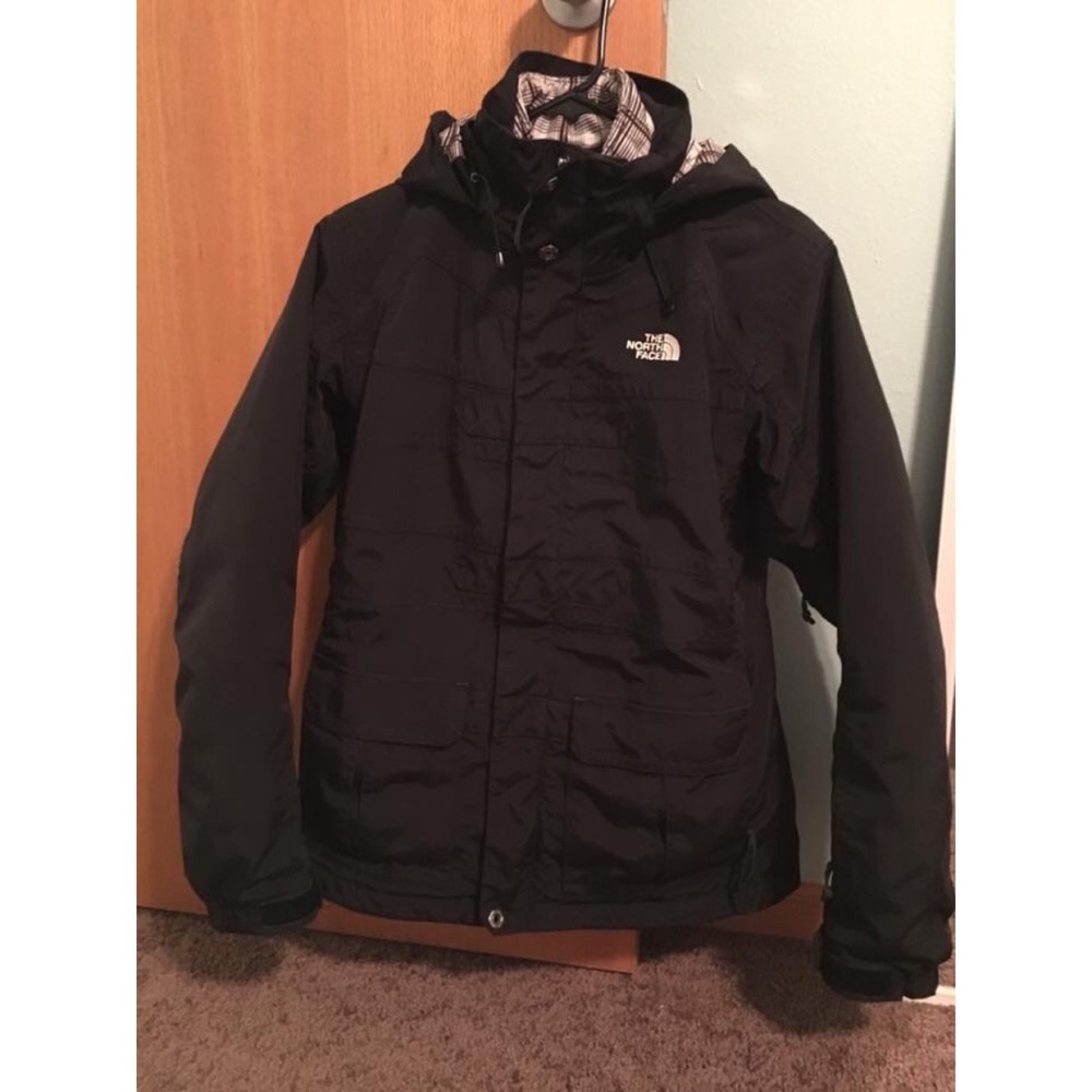 North face jacket - size medium