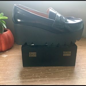 Like new, Black loafer platforms, size 9