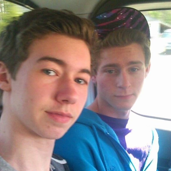 Meet your Posher, Kyle - Picture 1 of 1