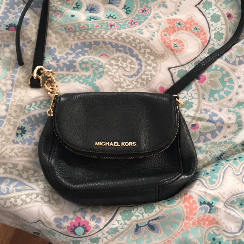 Mini black leather Michael Kors cross body