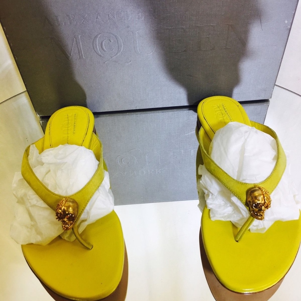Alexander McQueen Yellow Skull Thong Sandal