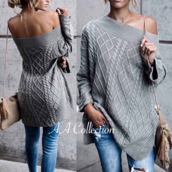 Sweater long sleeves on off shoulders SOld - Picture 2 of 5
