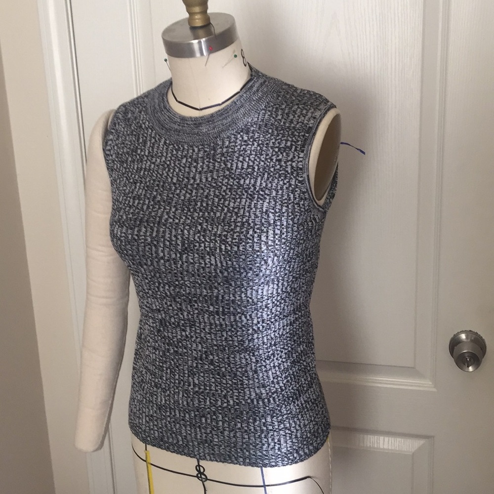 Gray Knit Sweater Top