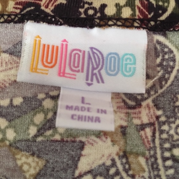 LulaRoe Nicole - Picture 4 of 5