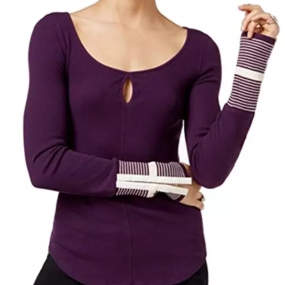 FREE PEOPLE “mod cuff” purple thermal! FLAWLESS