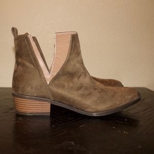 NWOT Olive Green Suede Chelsea Boots