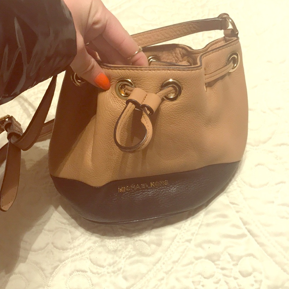 Michael Kors two tone tie cross body bag