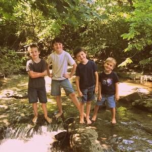 Meet your Posher, Sharon