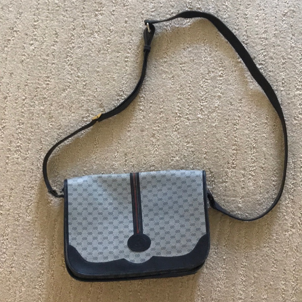 Vintage Authentic Gucci bag