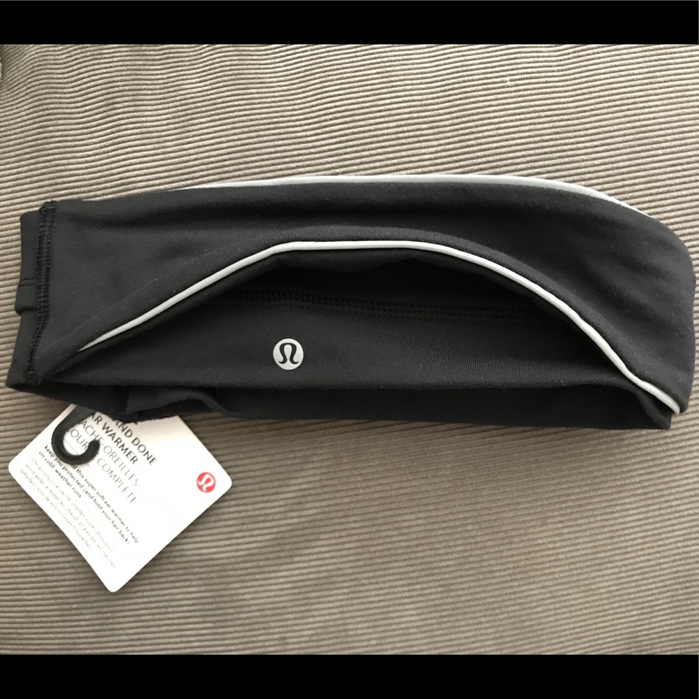 Lululemon Run and Done Earwarmer