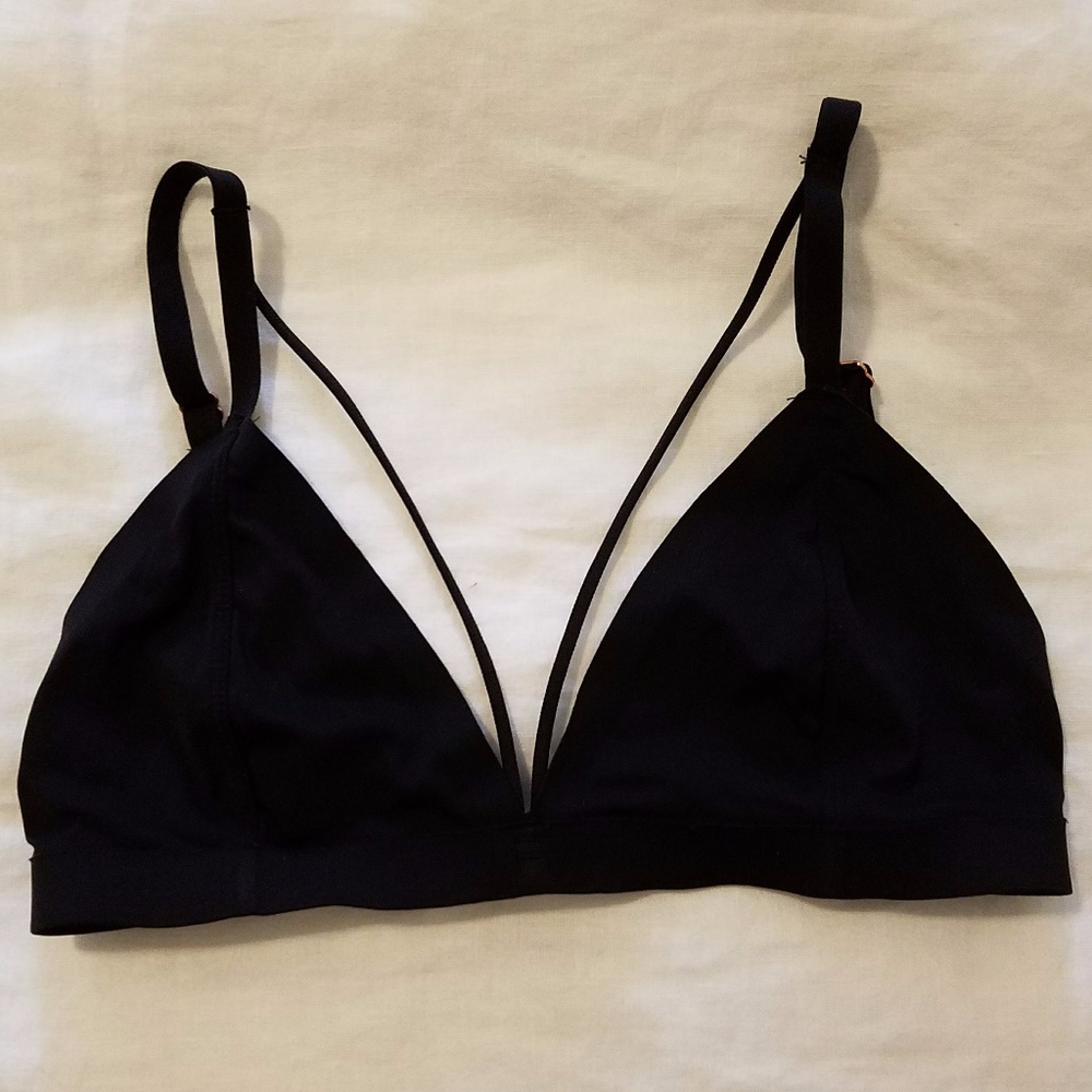 XS UO Black Strappy Bralette