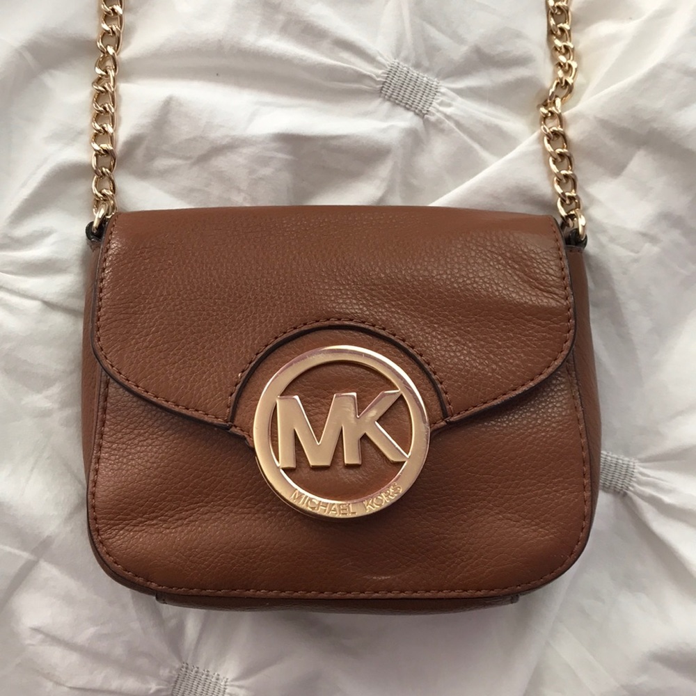Michael Kors cross body purse