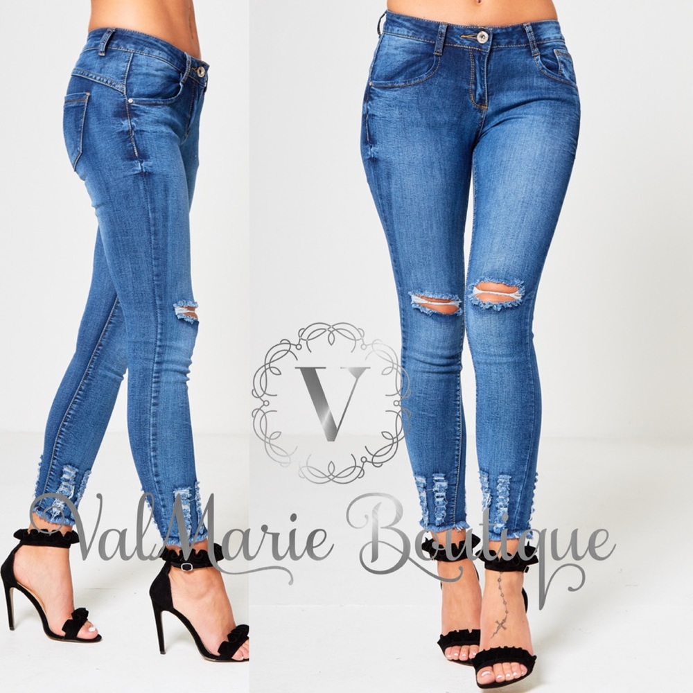 🔥FINAL PRICE🔥Distressed Ankle Skinny Jeans - Picture 2 of 6