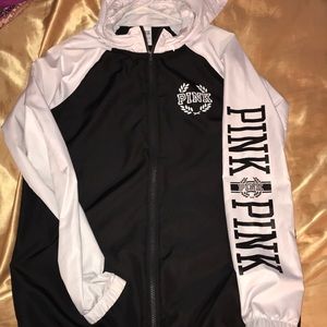 PINK Vs windbreaker