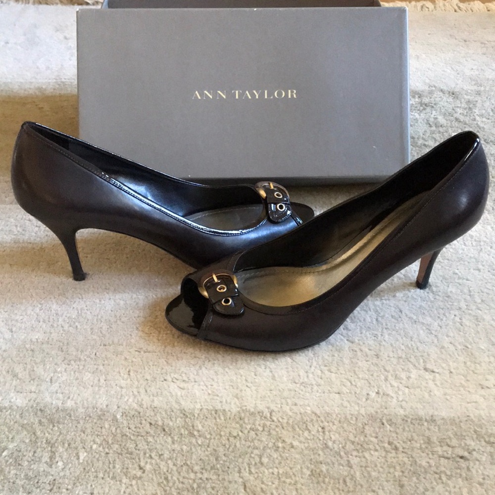 Ann Taylor heels