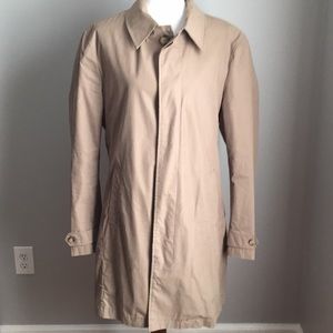Men’s Benetton rain coat