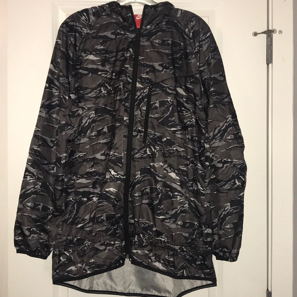 Nike Shell Jacket