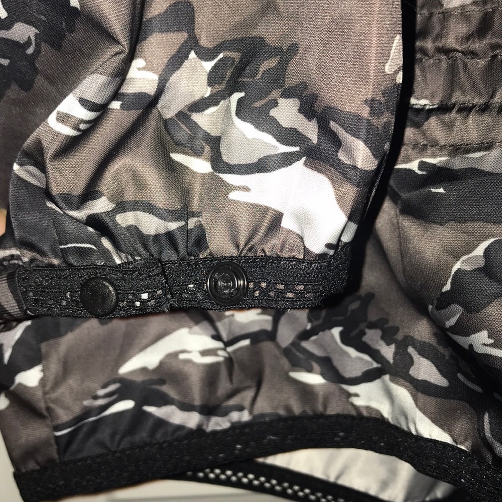 Nike Shell Jacket - Picture 4 of 5