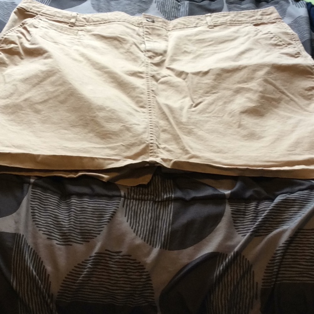 Old Navy Size 20 Khaki Pencil Skirt