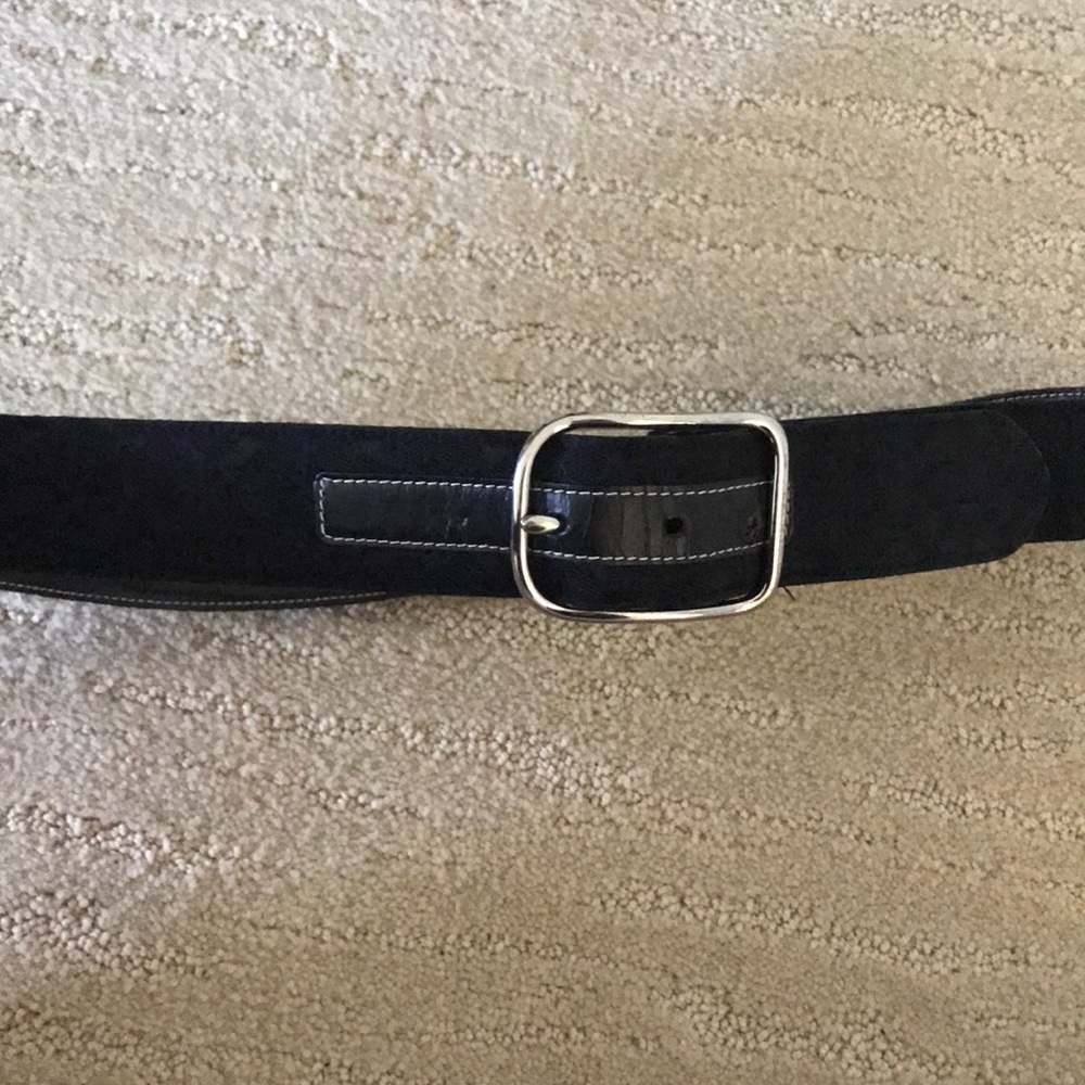 Coach belt