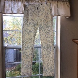 Printed Christopher Blue jeans, size 4.